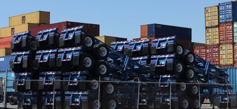 Chassis stacked at port